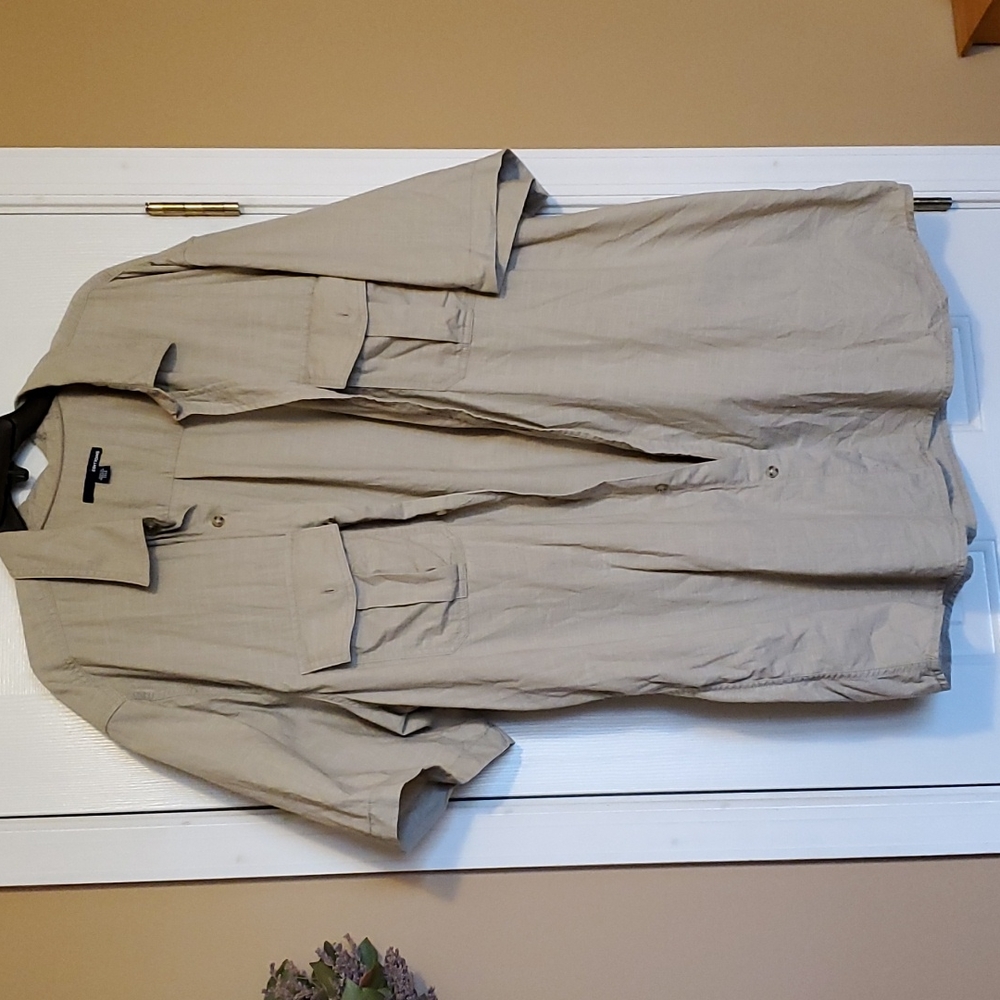🌼Basic Editions 2xl tall shirt